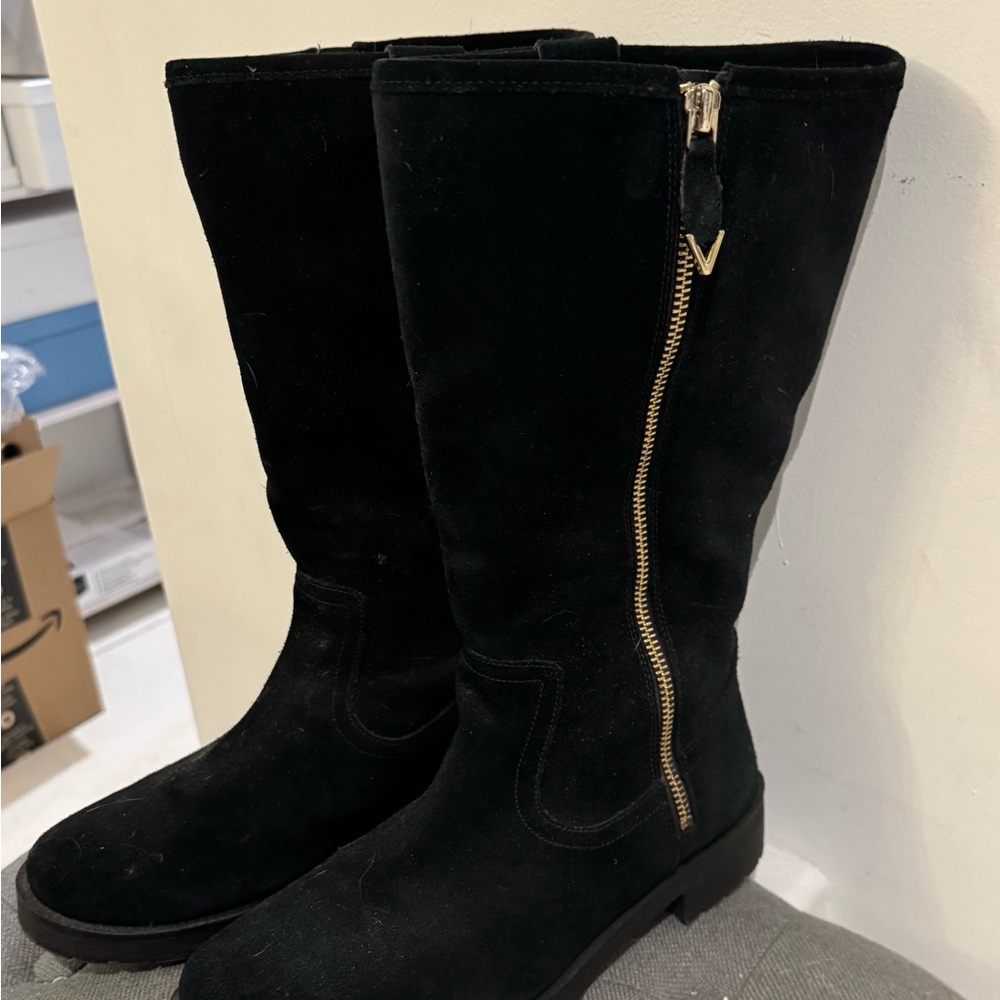Black Suede Women's Vionic Boots size 7.5 NWOT - Picture 2 of 7